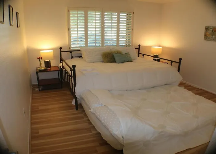 Escape With Heated Pool, Billiards & Firepit Fun Ferienhaus