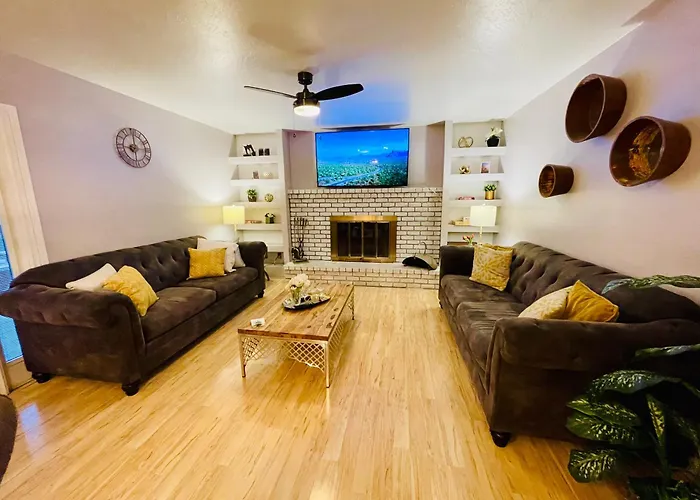 Escape With Heated Pool, Billiards & Firepit Fun Ferienhaus